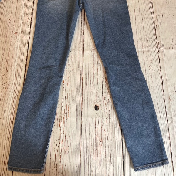 H&M distressed high waist skinny Jean size 4 - Picture 4 of 7